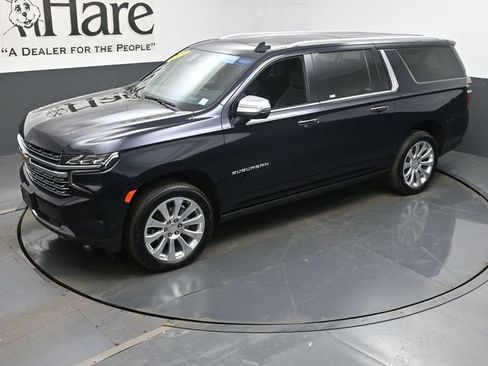 Certified 2023 Chevrolet Suburban Premier w/ Advanced Technology Package image 45