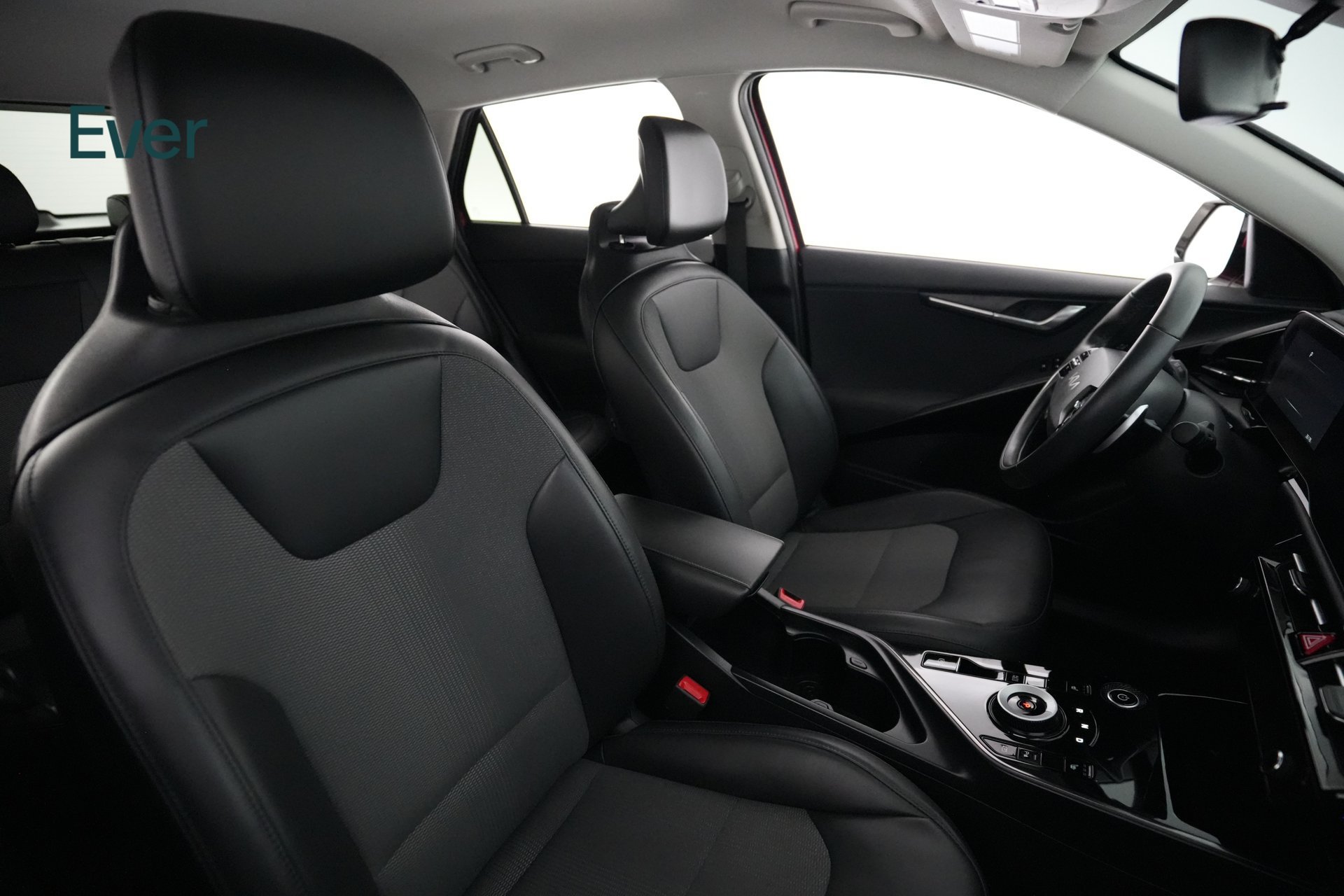 Used 2023 Kia Niro Wind FWD image 23