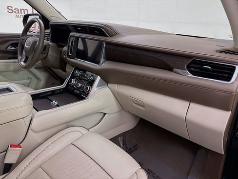 Used 2023 GMC Yukon Denali image 35