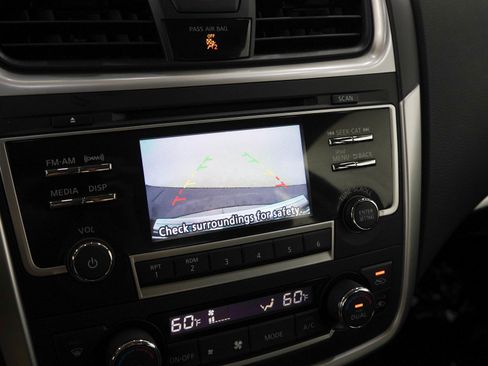 Used 2017 Nissan Altima 2.5 SV FWD image 20