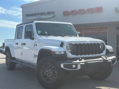 Used 2024 Jeep Gladiator Sport