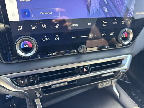 Certified 2025 Lexus RX 450h AWD w/ Convenience Package image 19