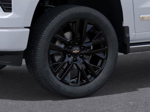 New 2026 Chevrolet Silverado 1500 High Country w/ High Country Premium Package image 33