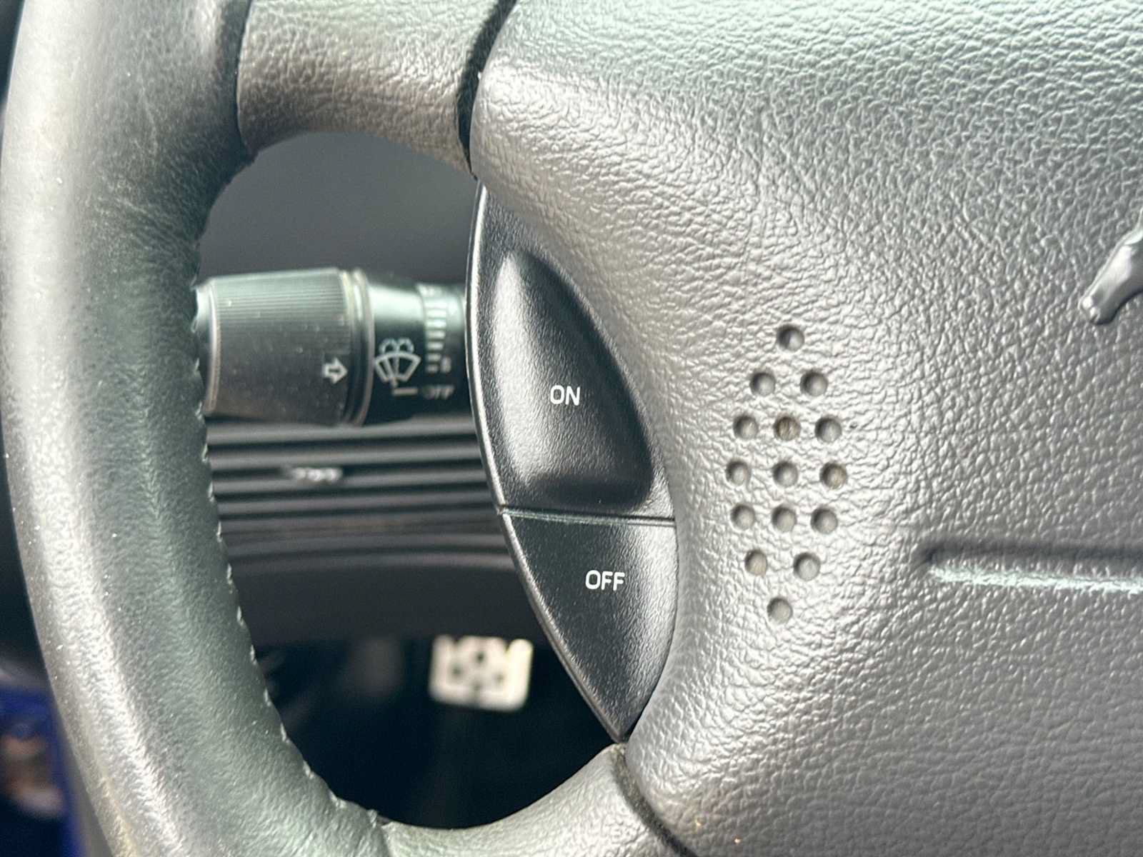 Used 2004 Ford Mustang GT RWD image 20