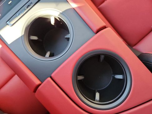 New 2026 Porsche Taycan GTS image 39