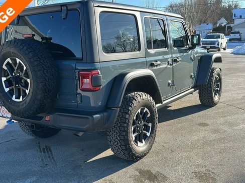 Used 2025 Jeep Wrangler Unlimited Rubicon 4xe image 8