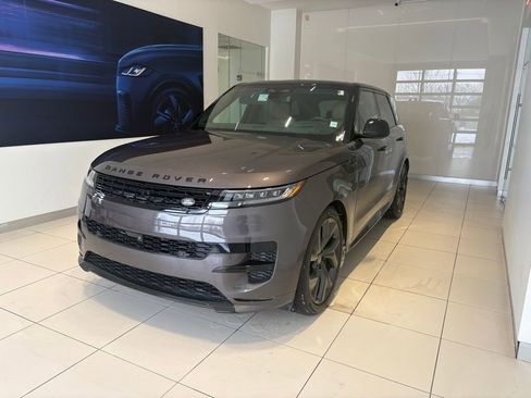 New 2025 Land Rover Range Rover Sport Dynamic SE AWD/4WD image 1