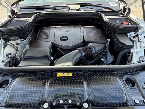 Used 2025 Mercedes-Benz GLE 350 4MATIC image 34