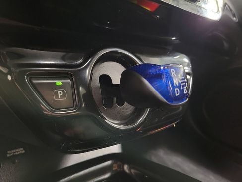 Used 2017 Toyota Prius Four w/ Advanced Technology Package FWD image 19