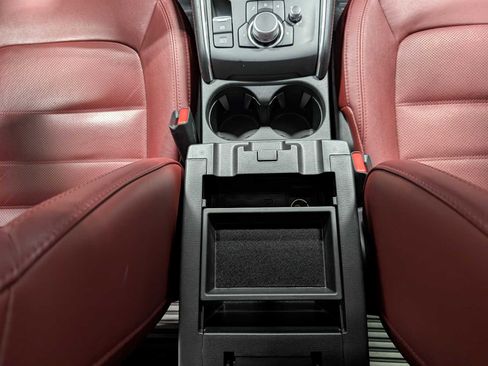 Certified 2023 MAZDA CX-5 Carbon Edition image 21