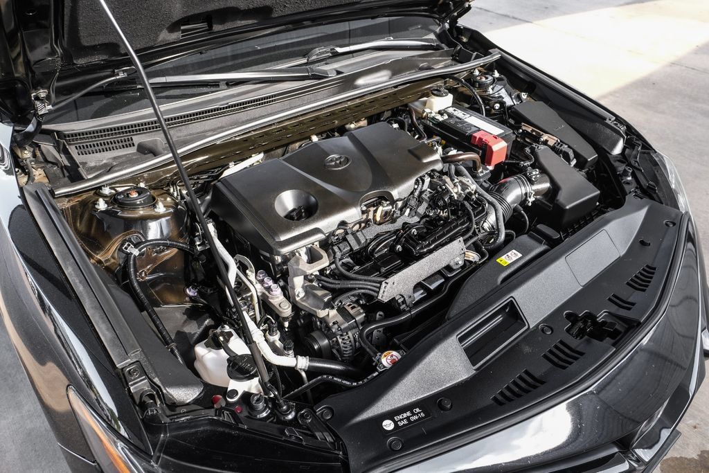 Used 2023 Toyota Camry SE FWD image 44