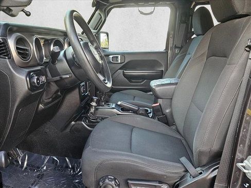 Used 2021 Jeep Wrangler Unlimited Sport AWD/4WD image 16