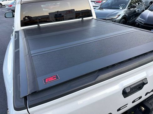 Certified 2025 Toyota Tacoma TRD Sport AWD/4WD image 9