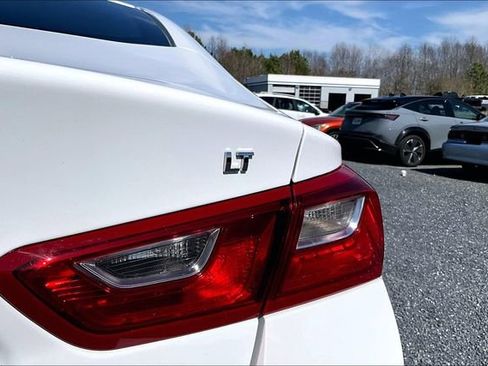 Used 2024 Chevrolet Malibu LT image 23