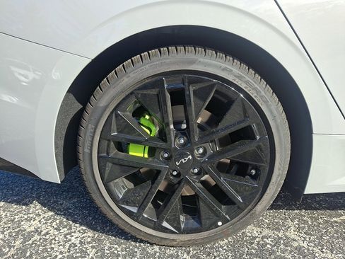 New 2026 Kia K5 GT image 10