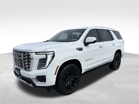 Used 2025 GMC Yukon Denali w/ Sun & Power Step Package image 28