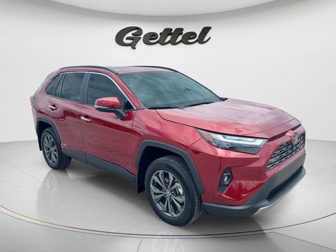 Certified 2025 Toyota RAV4 Limited w/ Advanced Technology Package AWD/4WD image 3