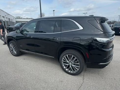 New 2026 Buick Enclave Avenir w/ Super Cruise Package AWD/4WD image 6