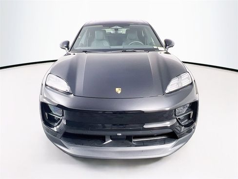 New 2025 Porsche Macan 4 Electric image 6