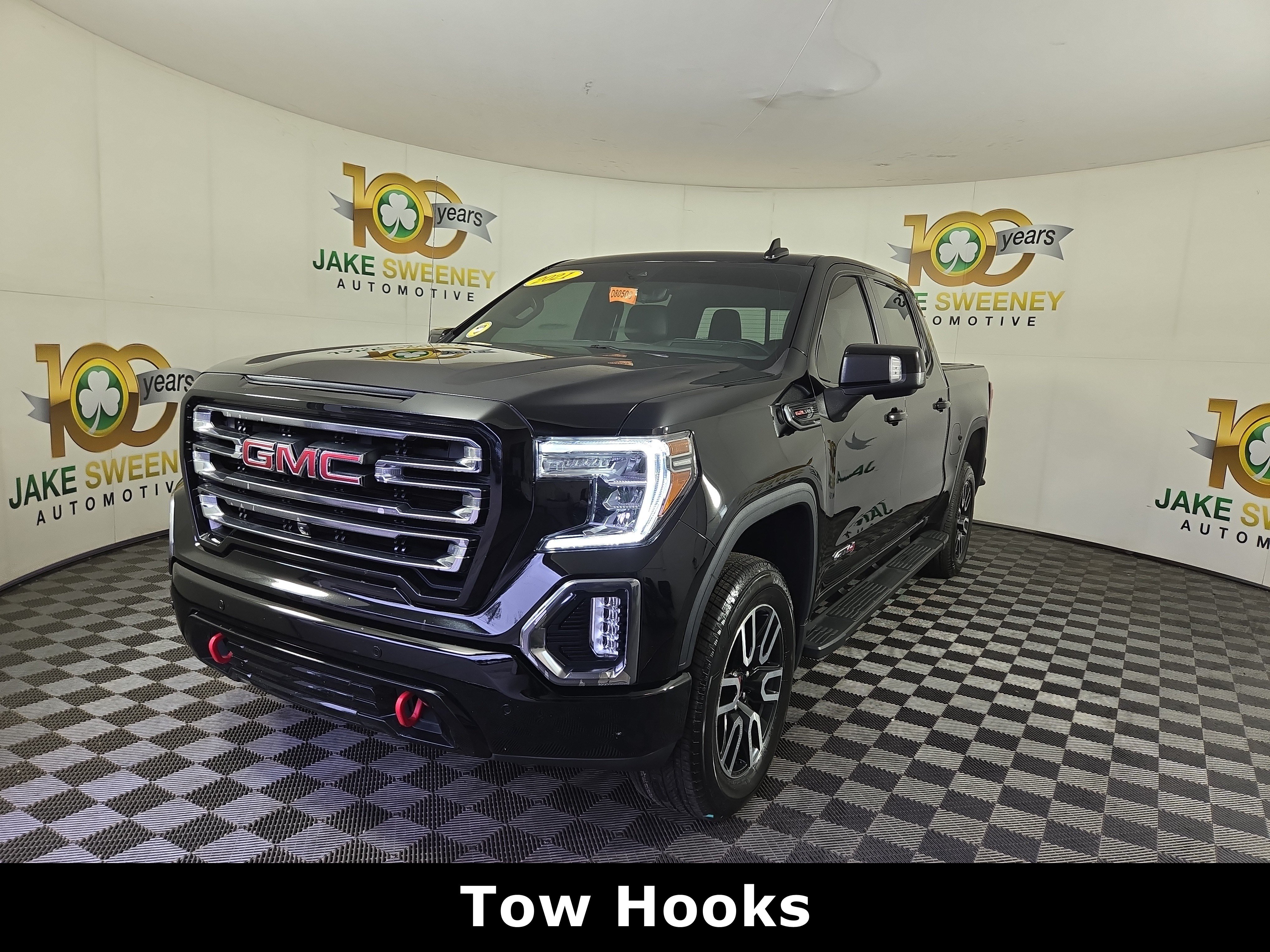Used 2021 GMC Sierra 1500 AT4 w/ AT4 Value Package AWD/4WD image 3