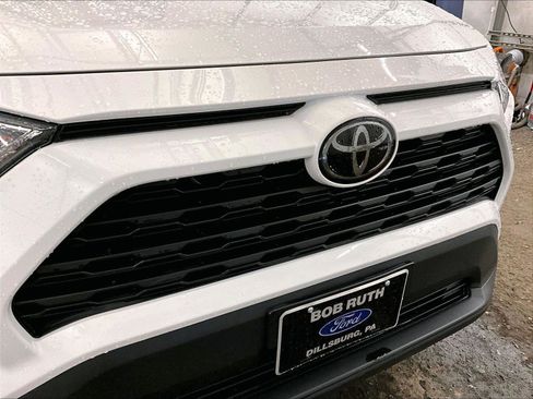 Used 2020 Toyota RAV4 XLE w/ Convenience Package AWD/4WD image 29