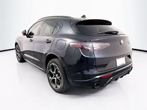 Used 2024 Alfa Romeo Stelvio Veloce AWD/4WD image 15
