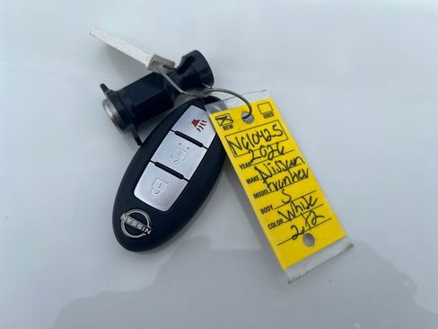 New 2026 Nissan Frontier S image 10