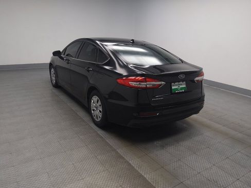Used 2020 Ford Fusion S FWD image 3