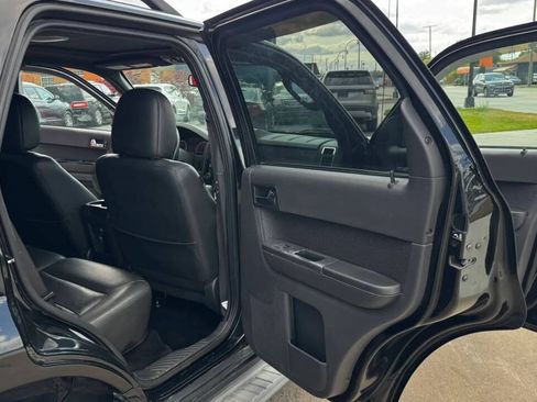 Used 2012 Ford Escape Limited AWD/4WD image 16