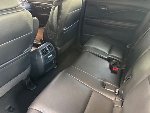 Used 2022 Honda Pilot EX-L image 26