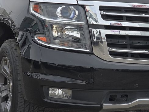 Used 2017 Chevrolet Tahoe LT w/ Off-Road Package image 11