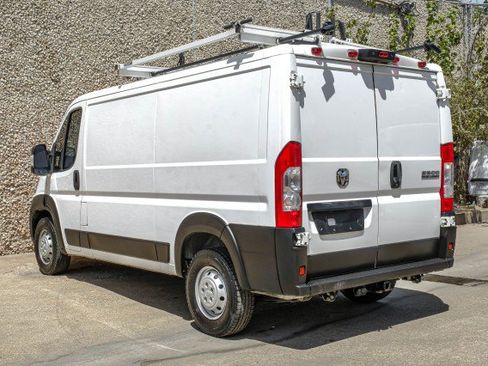 Used 2023 RAM ProMaster 2500 FWD image 14