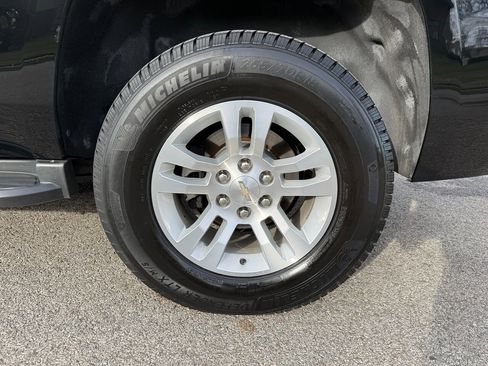 Used 2018 Chevrolet Tahoe LS image 24