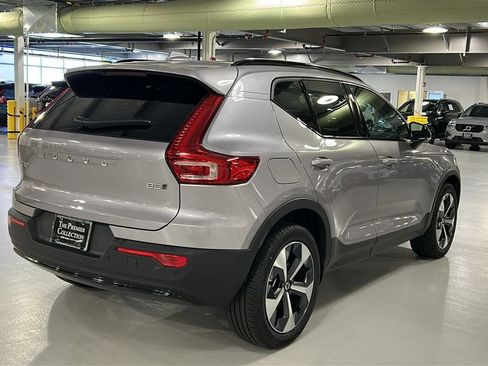 Used 2026 Volvo XC40 B5 Plus w/ Protection Package Premier AWD/4WD image 4