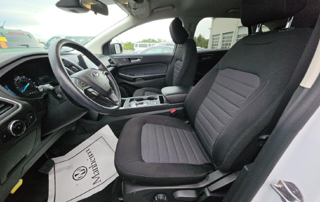 Used 2024 Ford Edge SE AWD/4WD image 5