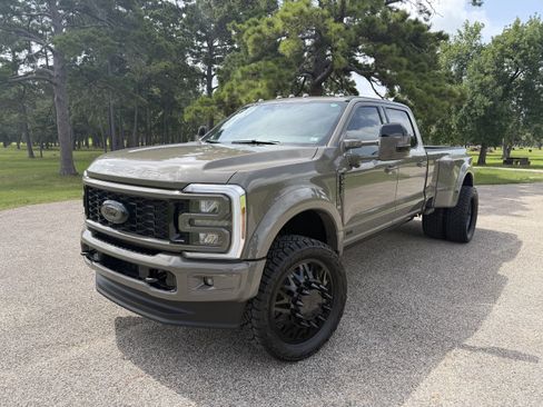 Used 2026 Ford F450 Lariat AWD/4WD image 10