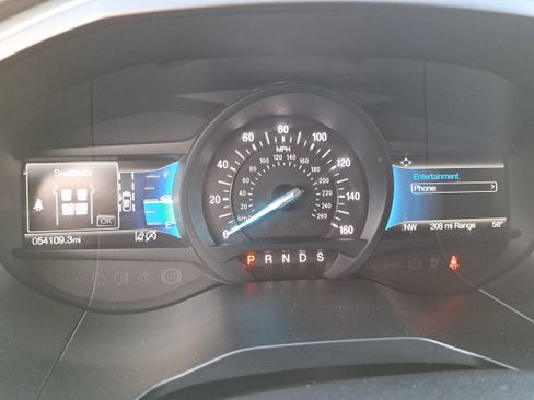 Used 2024 Ford Edge SEL image 18