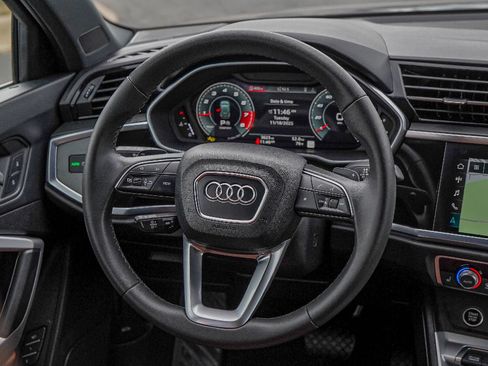 Certified 2025 Audi Q3 2.0T Premium Plus w/ Premium Plus Package image 25