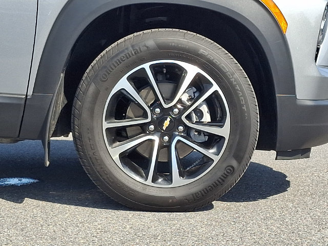 Used 2026 Chevrolet TrailBlazer LT w/ Convenience Package AWD/4WD image 8