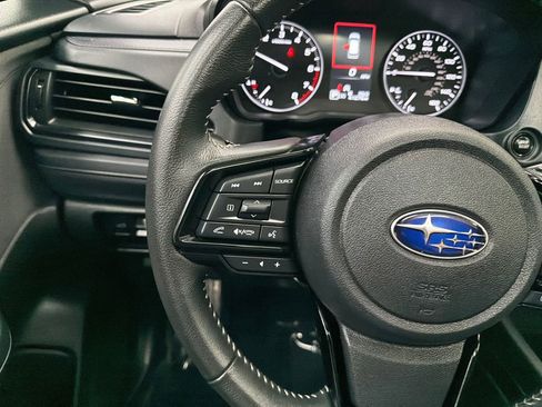 Used 2025 Subaru Forester Premium AWD/4WD image 26
