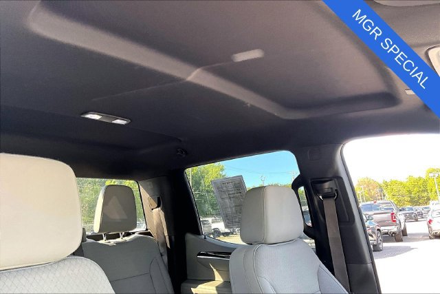 Used 2024 GMC Sierra 1500 SLE RWD image 28