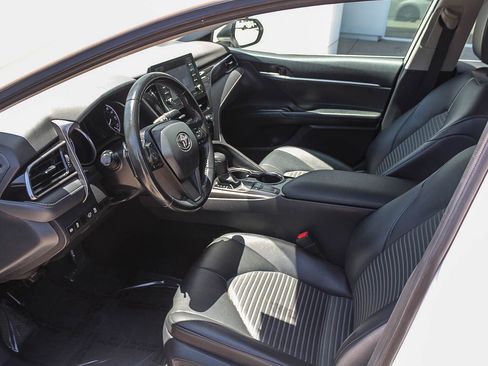 Certified 2023 Toyota Camry SE FWD image 17
