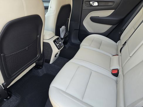 New 2026 Volvo XC40 B5 Plus w/ Protection Package Premier AWD/4WD image 26