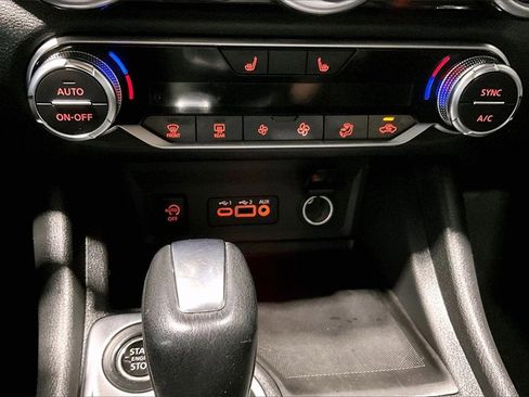 Used 2024 Nissan Sentra SR w/ Trunk Package image 30