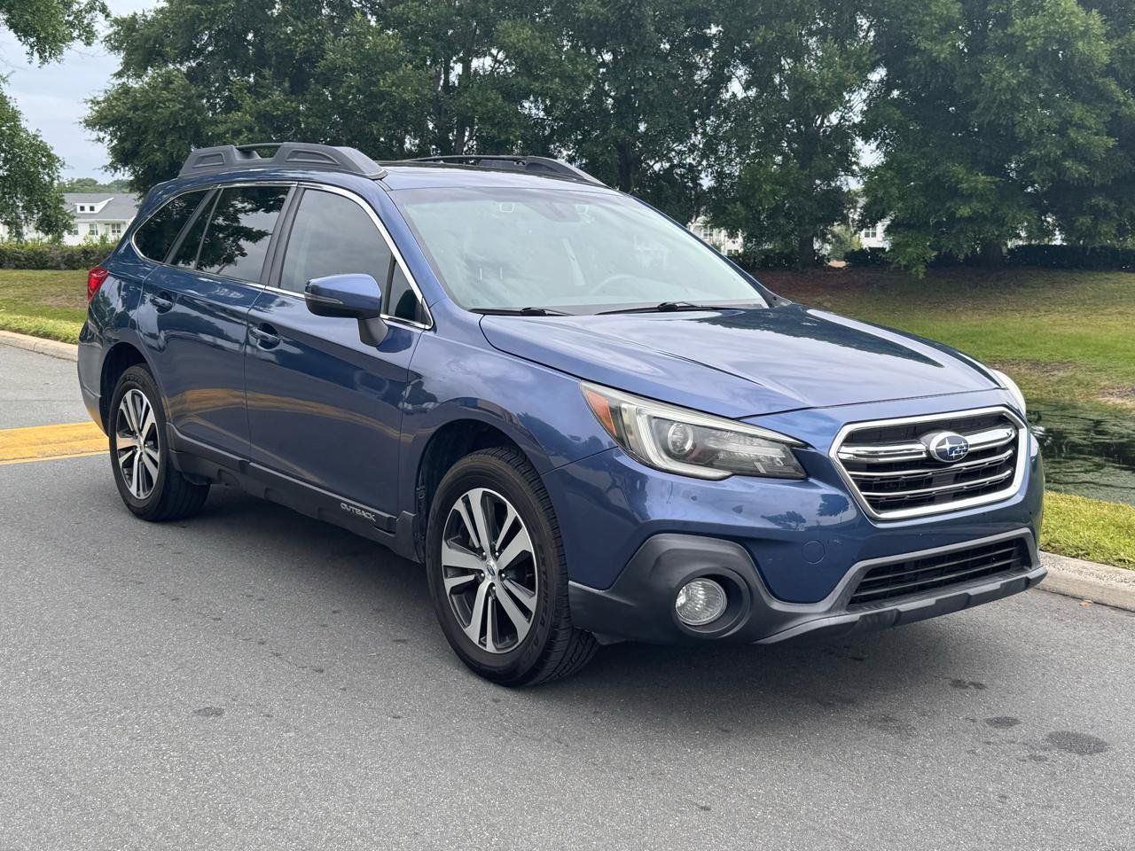 Used 2019 Subaru Outback 2.5i Limited AWD/4WD image 29
