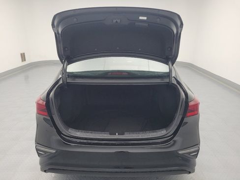 Used 2021 Kia Forte Sedan FWD image 29