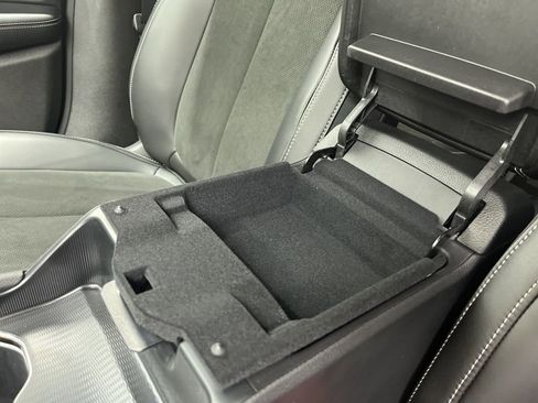 New 2025 Jeep Grand Cherokee L Altitude RWD image 20