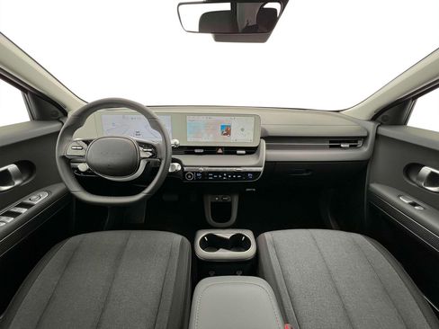 New 2024 Hyundai Ioniq 5 SE AWD/4WD image 14