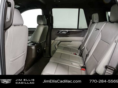 Used 2025 Chevrolet Tahoe LT image 17