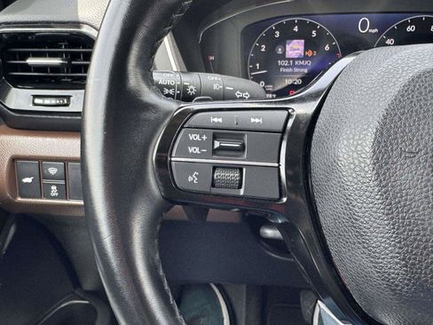 Used 2025 Honda Pilot Elite image 27